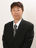 宮崎　彰一