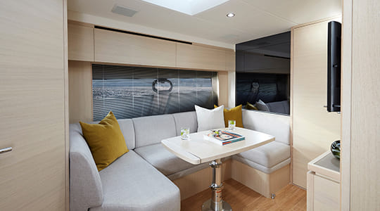 V40 gallery 15